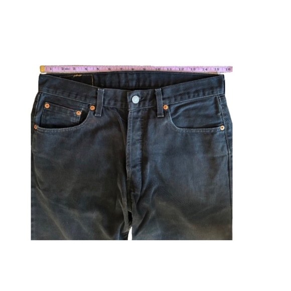 Vintage Black Levi's 517 Jeans from 1998, Tag 31x34, Actual 31x31 - Picture 5 of 10